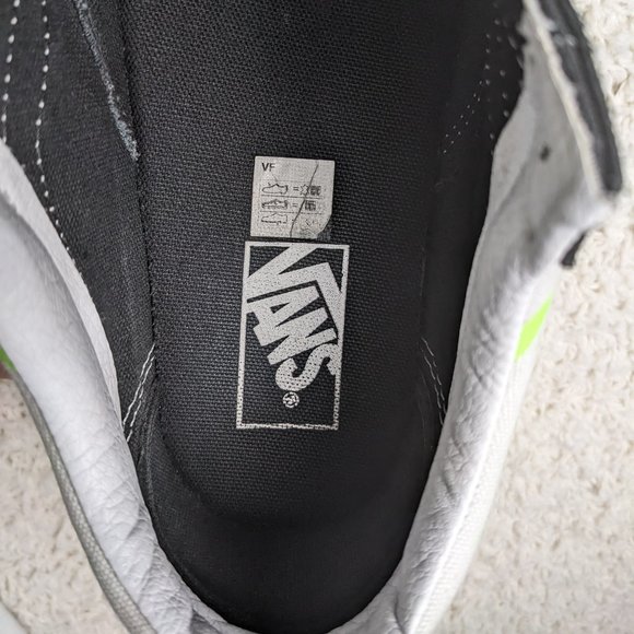 VANS*Unisex "Off The Wall" 2020 Flame Black True White Lace-Up Sneakers~See SIze - Picture 9 of 12